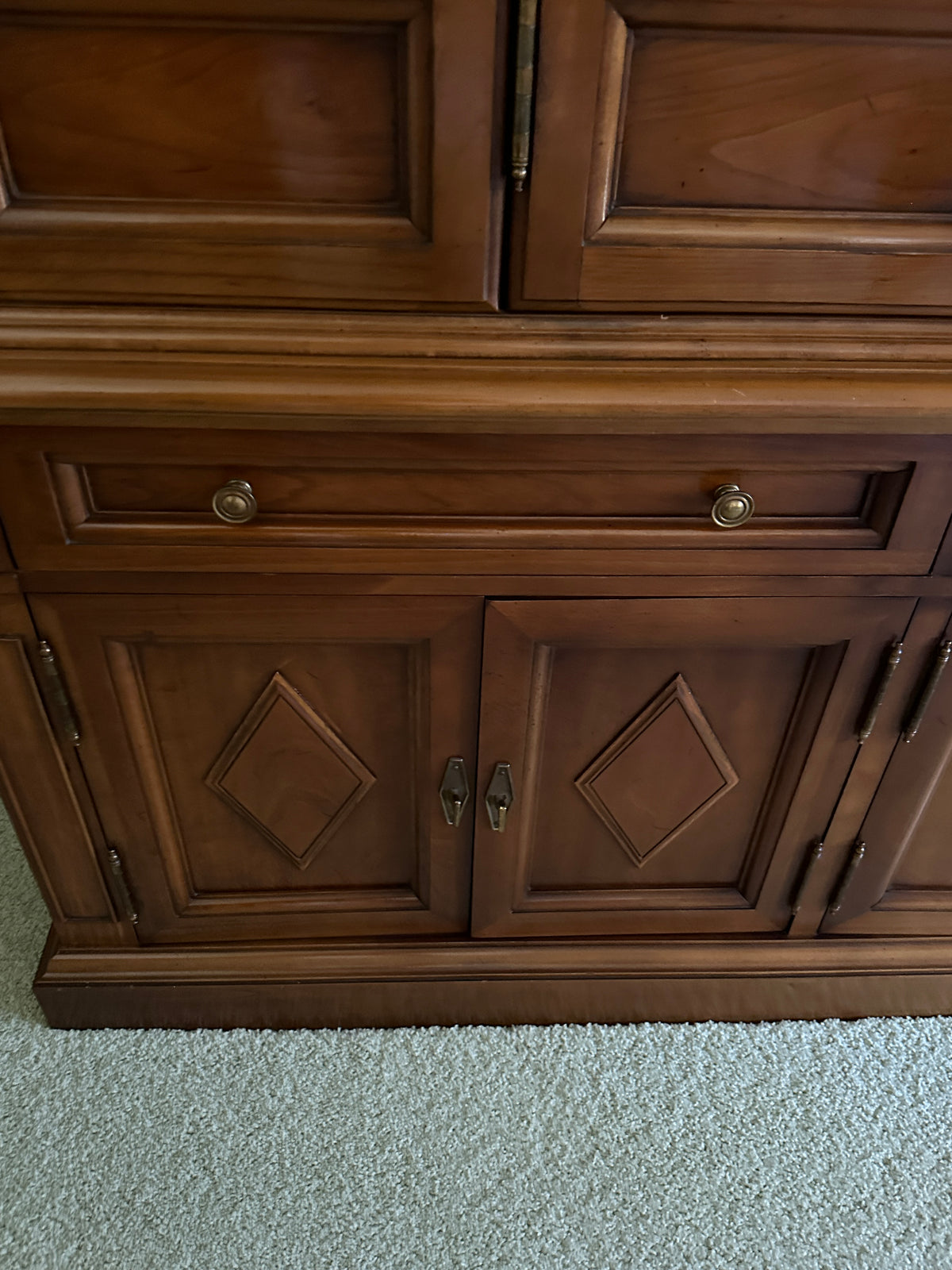 Mid Century Modern Thomasville hutch cabinet