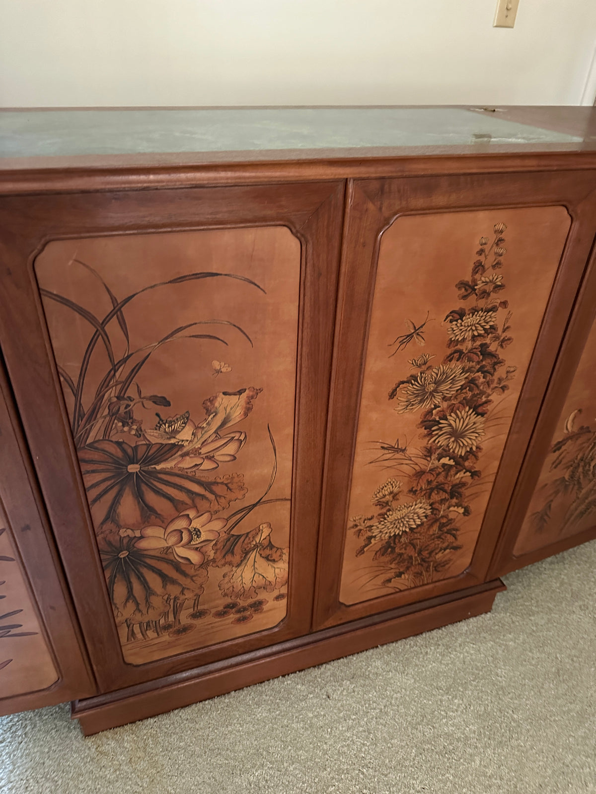 Mid-Century Vintage Ornate Expandable Bar