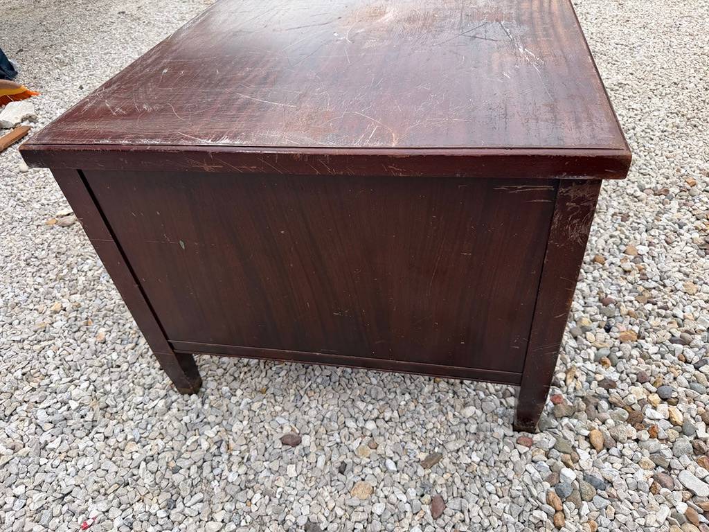 PROJECT DESK: Lammerts Wood Desk With Drawers