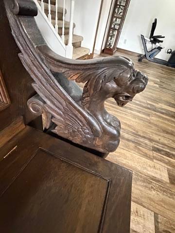 Antique Renaissance Revival Carved Wood Griffin/Lion Hall Bench Settle with Storage