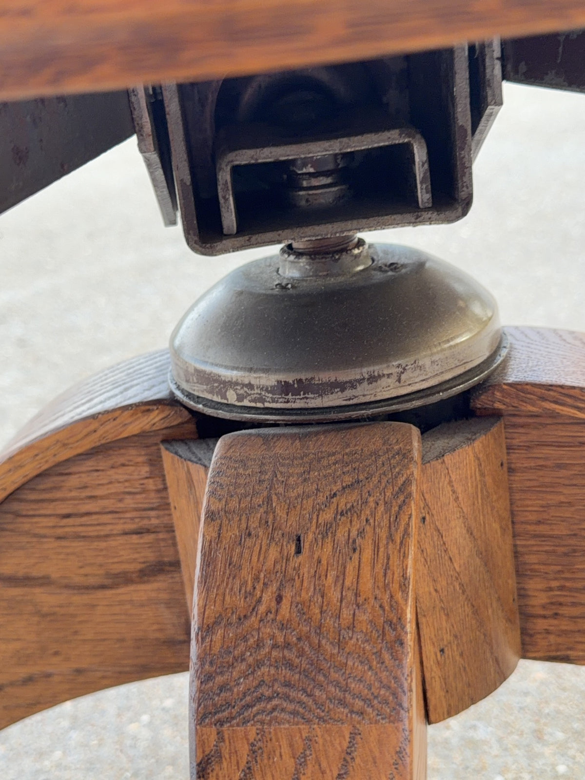 Oak Swivel Windsor-Style Office Chair On Casters #2