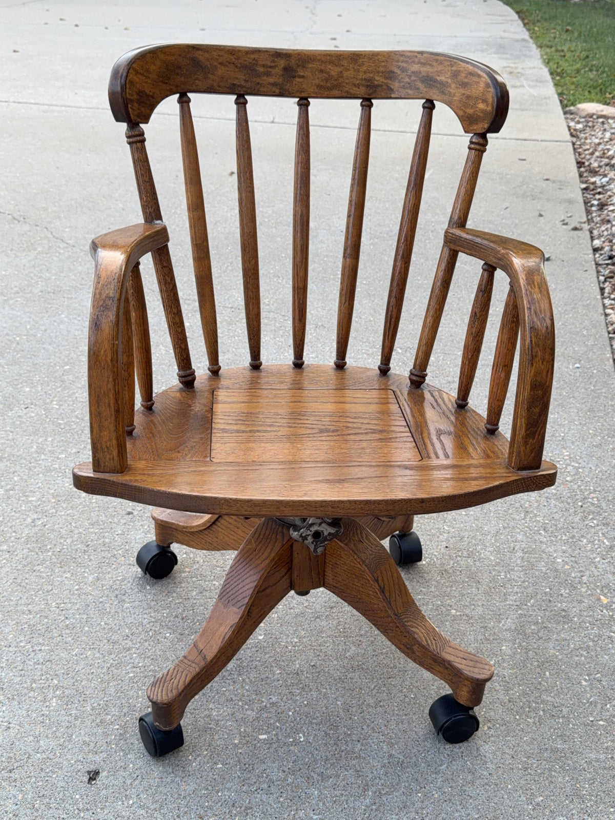 Oak Swivel Windsor-Style Office Chair On Casters #2
