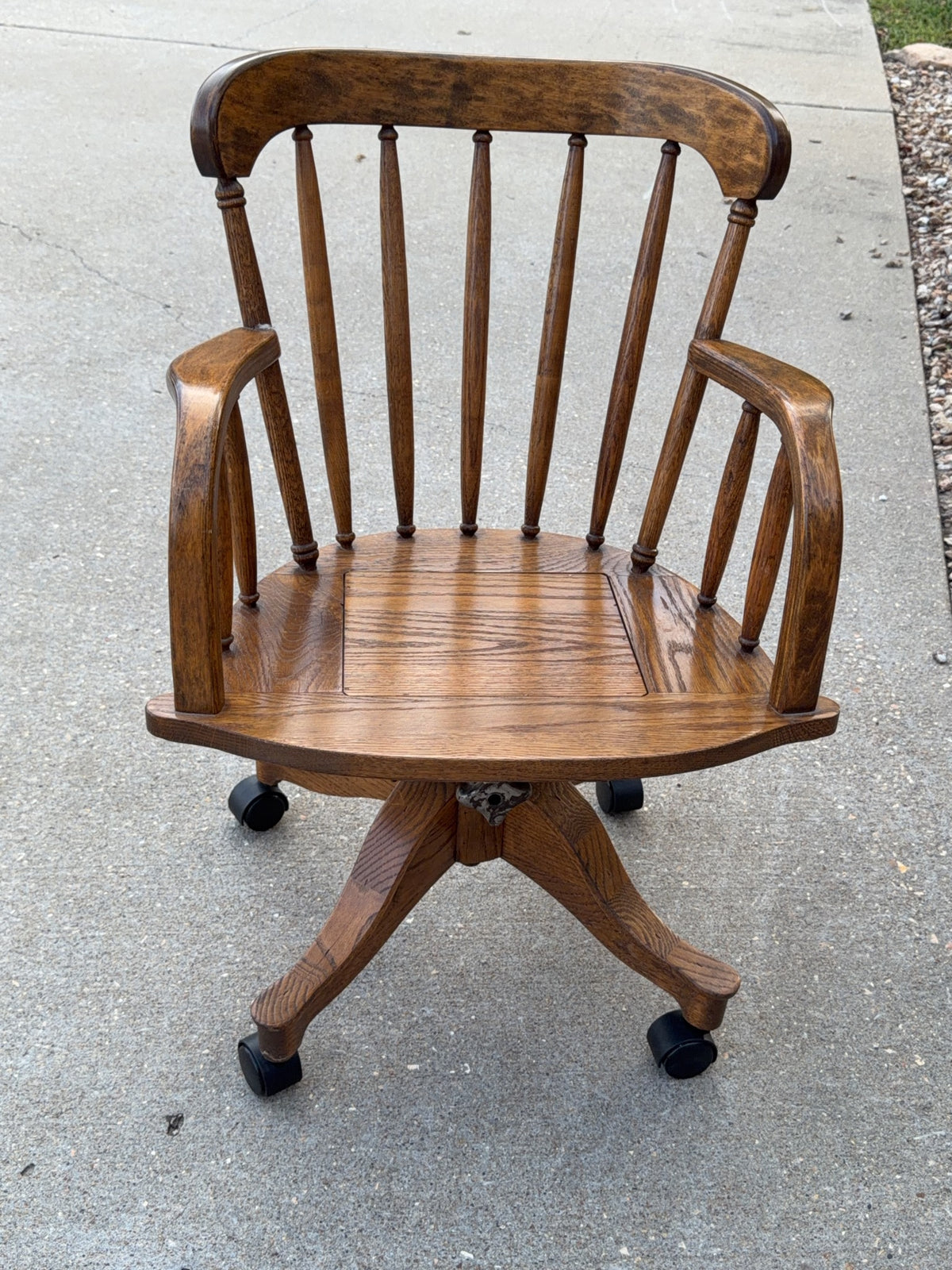 Oak Swivel Windsor-Style Office Chair On Casters #2