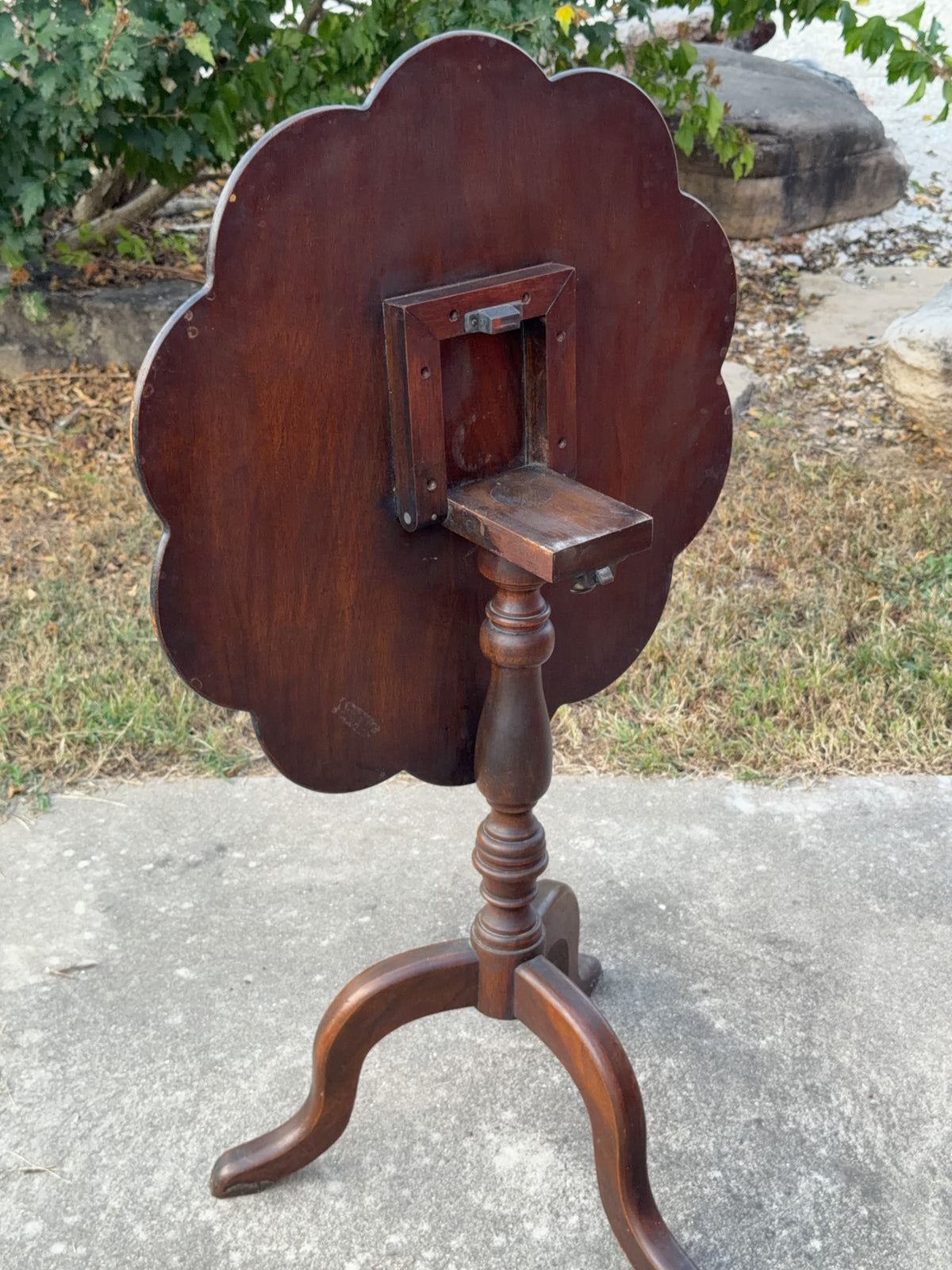 Scalloped Mahogany Tilt-Top Table With Floral Inlay