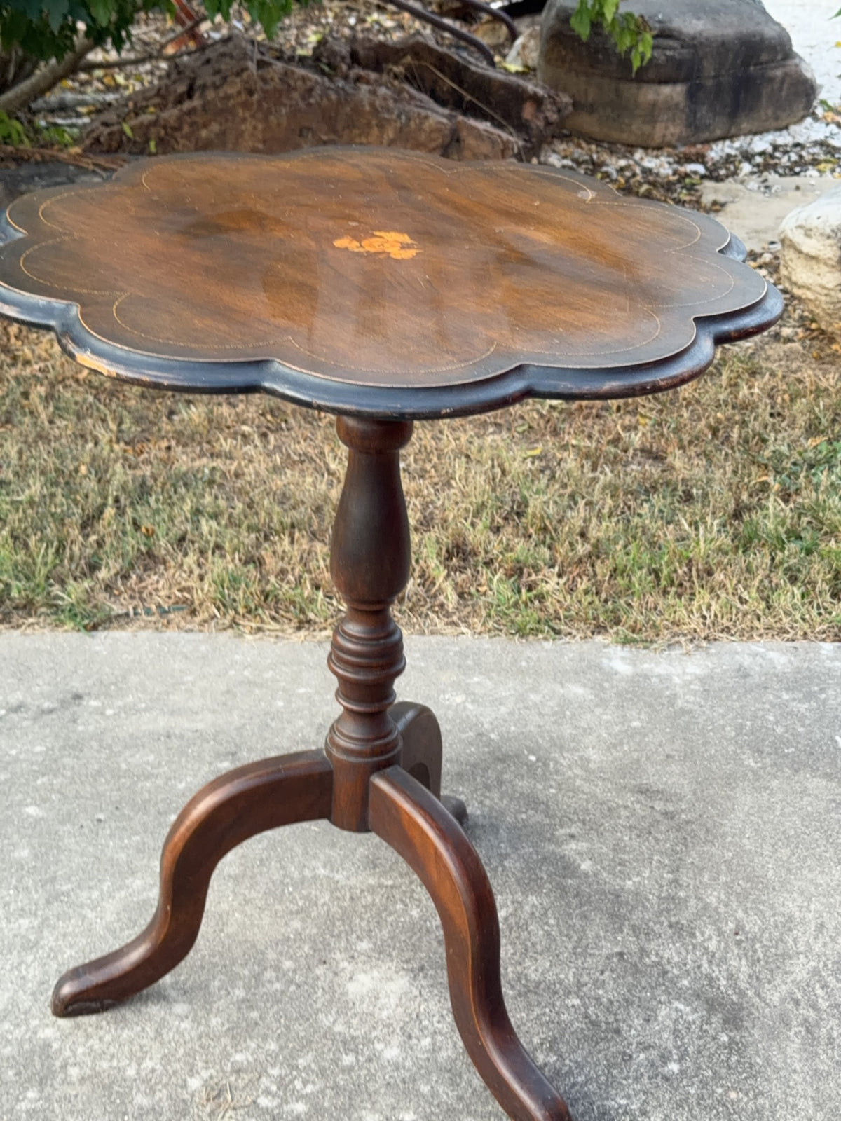 Scalloped Mahogany Tilt-Top Table With Floral Inlay
