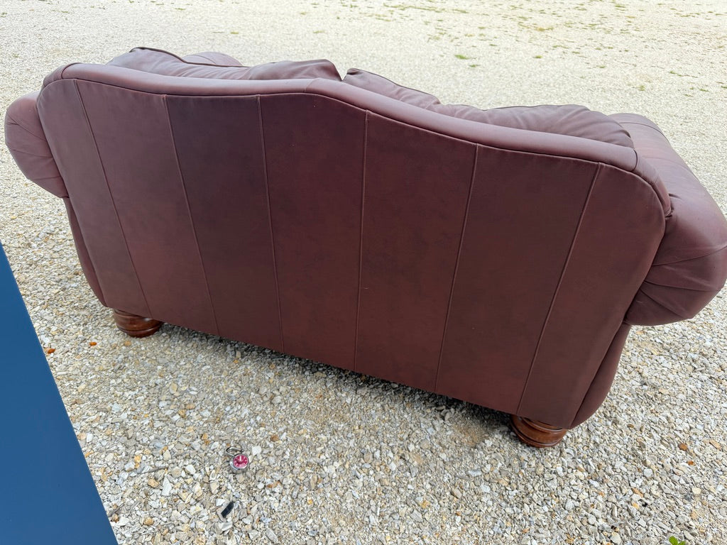 Rolled Arm Loveseat with Nailhead Trim